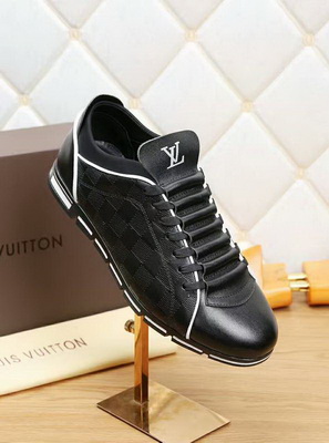 LV Fashion Men Sneakers--028